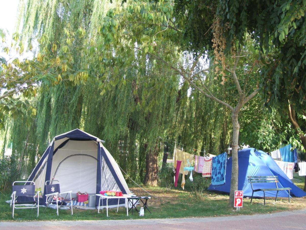 Camping Villaggio Italgest SantʼArcangelo Exteriér fotografie
