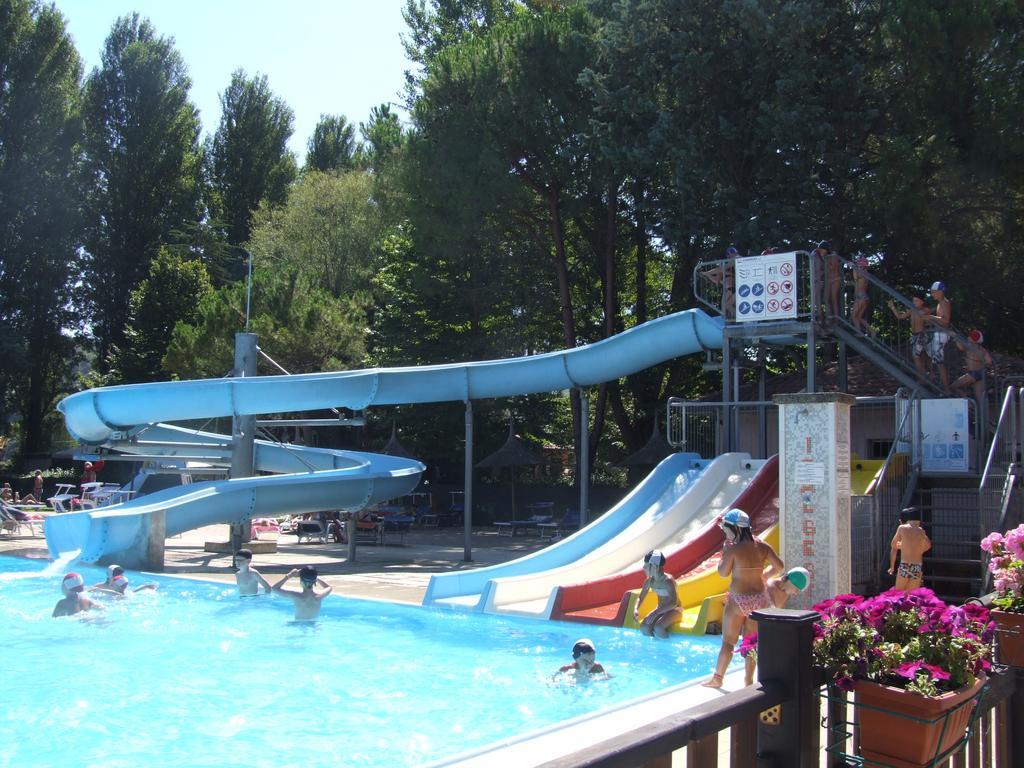 Camping Villaggio Italgest SantʼArcangelo Exteriér fotografie