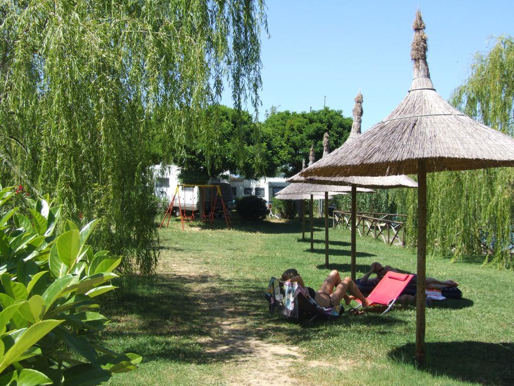 Camping Villaggio Italgest SantʼArcangelo Exteriér fotografie