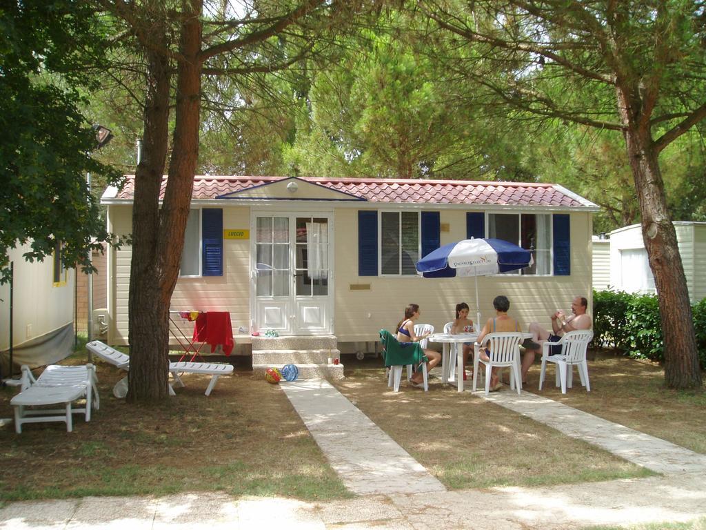 Camping Villaggio Italgest SantʼArcangelo Exteriér fotografie