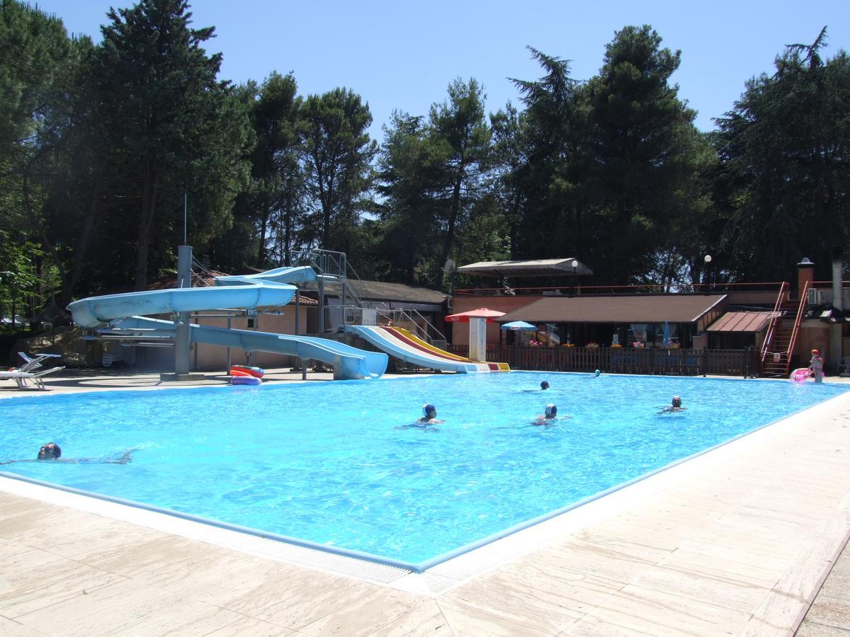 Camping Villaggio Italgest SantʼArcangelo Exteriér fotografie
